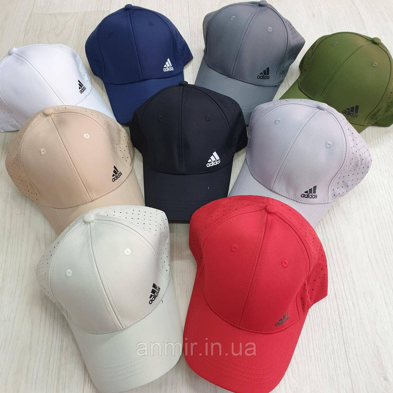 Кепка чоловіча adidas з перфорацією котон розмір 56-58, кольору міксом