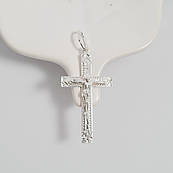 Хрестик зі срібла з розп'яттям і орнаментом класичний для ланцюжка