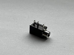 Гніздо 3.5 mm 3p без різі для Ibanez — TS808 DC Jack, Line 6 Spider Jam StageScape M20d Spider II POD HD500