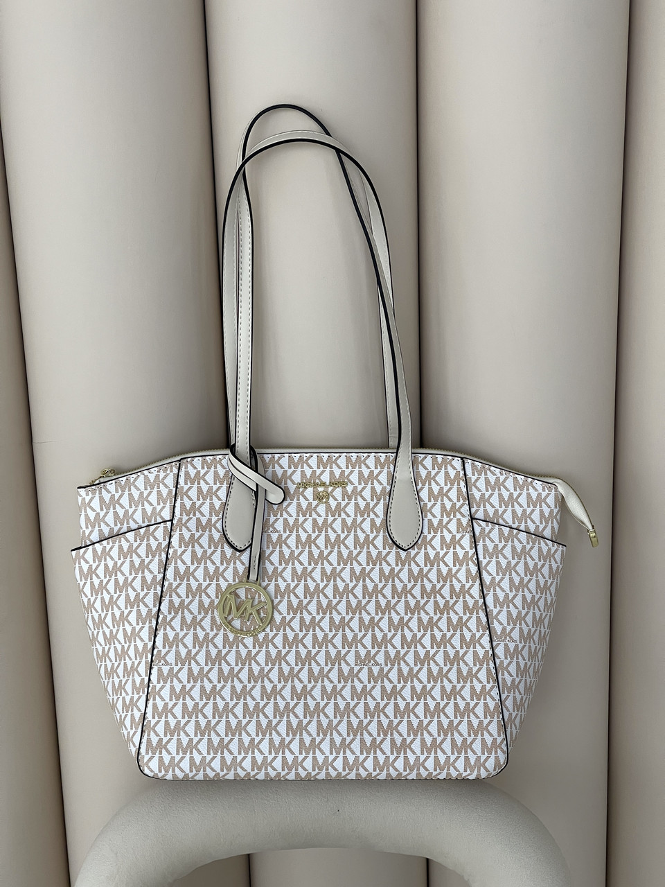 Сумка жіноча Майкл Корс шопер молочний Michael Kors Medium шопер, фото 1