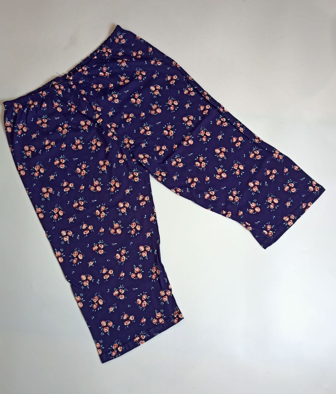 Жіночі бавовняні бриджі великі