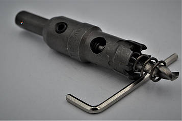 Коронка універсальна для металу 18 мм