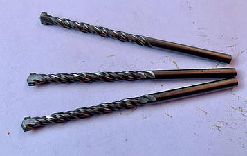 Свердло по бетону 6х100 мм.