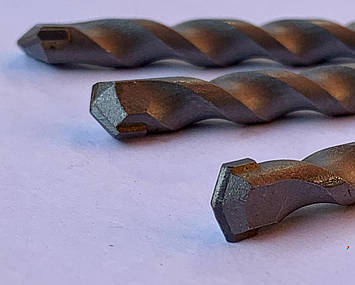 Свердло для бетону 7 мм.