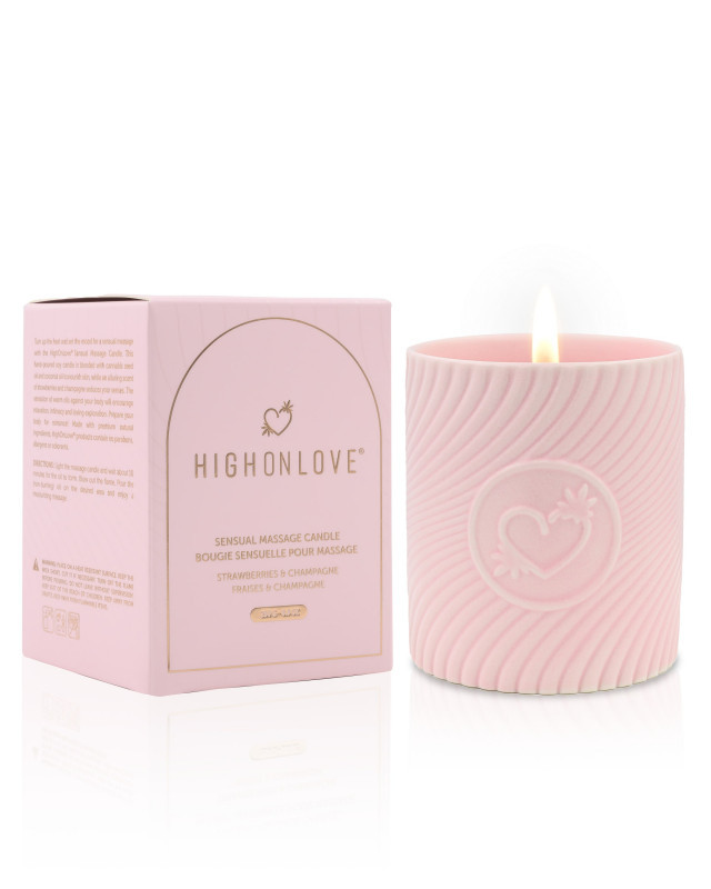 Масажна свічка з ароматом полуниці та шампанського Sensual Massage Candle Strawberries&Champagne, 250 мл
