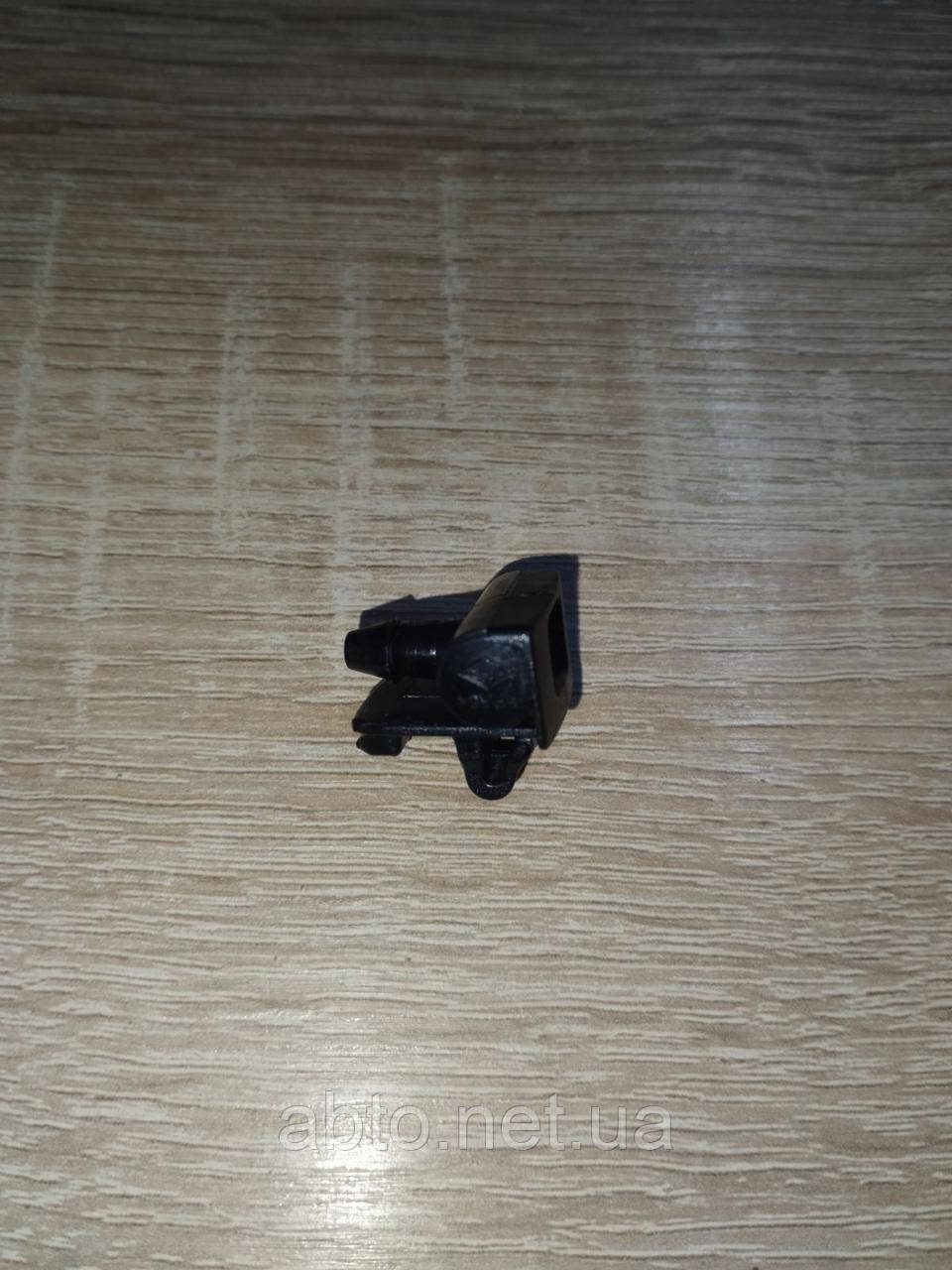 Форсунка омивача Mercedes Citan Renault Kangoo II Renault Scenic