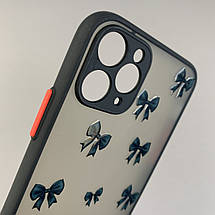 Чохол для Apple iPhone 11 Pro чохол з принтом бантиків із захистом камери на телефон айфон 11 про чорний q02e, фото 3