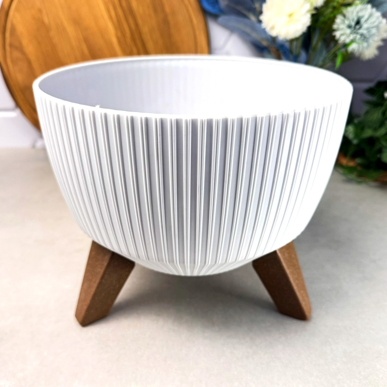 Горщик для квітів на ніжках 33 см Білий Рома Джампер Ламела