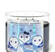 Frosted Coconut Snowball ароматична свічка оригінал від Bath & Body Works