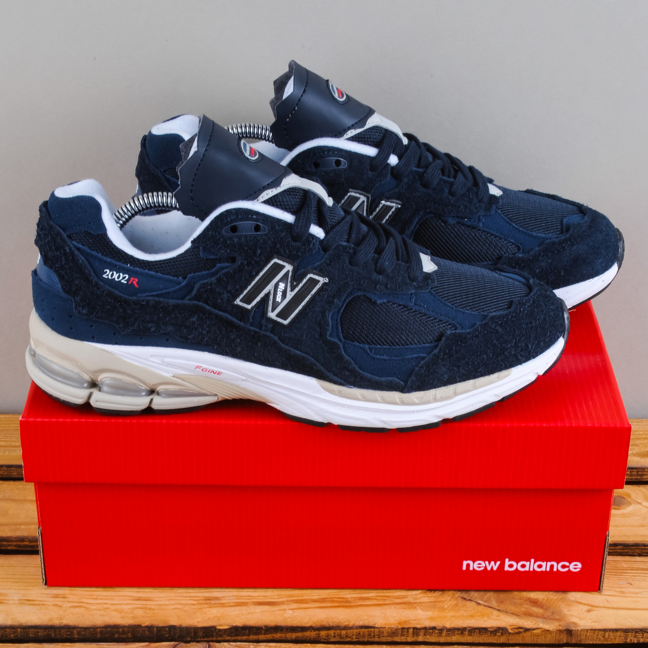 Чоловічі Кросівки New Balance 2002R сині