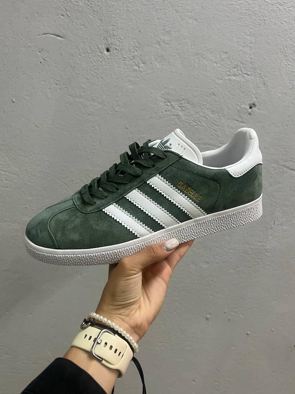 Кросівки чоловічі Adidas Gazelle Green White Khaki Адідас Газель зелені кеди низькі на кожен день замша