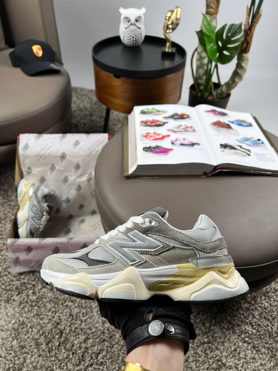 Жіночі замшеві текстиль кросівки New Balance 9060 Grey White, кеди замша текстильні сірі. Жіноче взуття