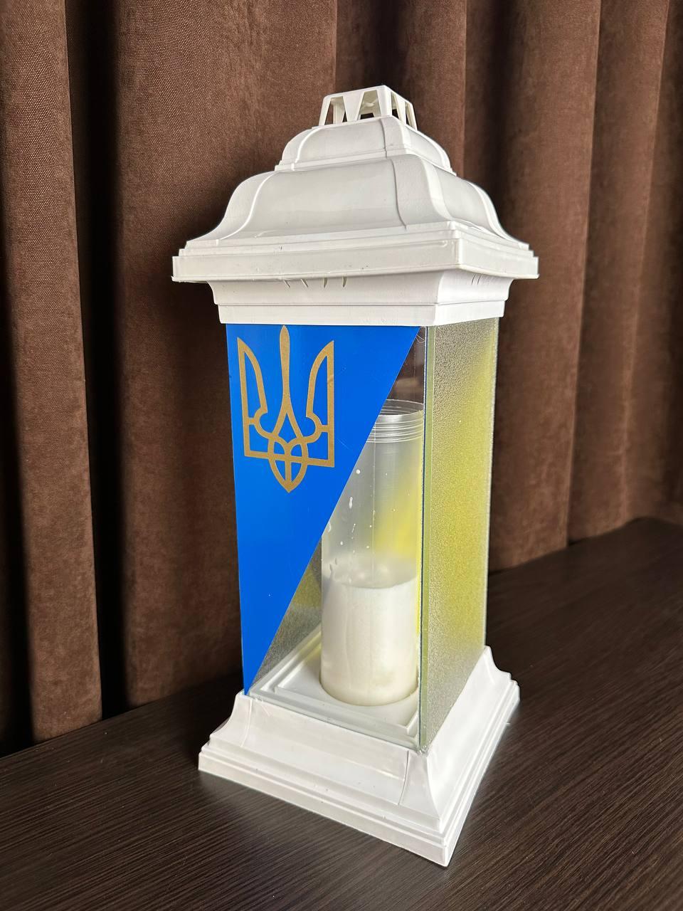 Лампадка каплиця вітраж 410 з прапором