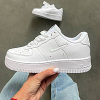 Білі жіночі шкіряні кросівки Nike Air Force 1 SP Ambush Демісезонні кросівки Найк Аір Форс 1