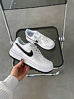 Білі жіночі шкіряні кросівки Nike Air Force 1 Демісезонні кросівки Найк Аір Форс 1