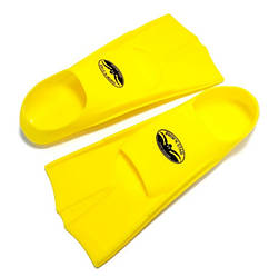 Дитячі ласти для плавання короткі із закритою п'ятою силіконові жовті Розмір 27-29 SNS