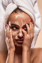 Догляд за обличчям