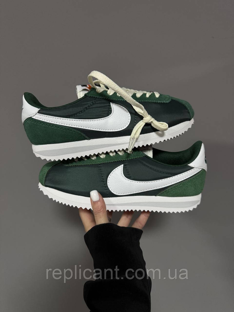 Женские кроссовки Nike CORTEZ GREEN / WHITE premium кросівки унісекс Nike