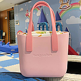 Сумка жіноча шопер силіконова на плече водонепроникна сумочка з підкладкою на блискавці Fungoofun, рожева, фото 4