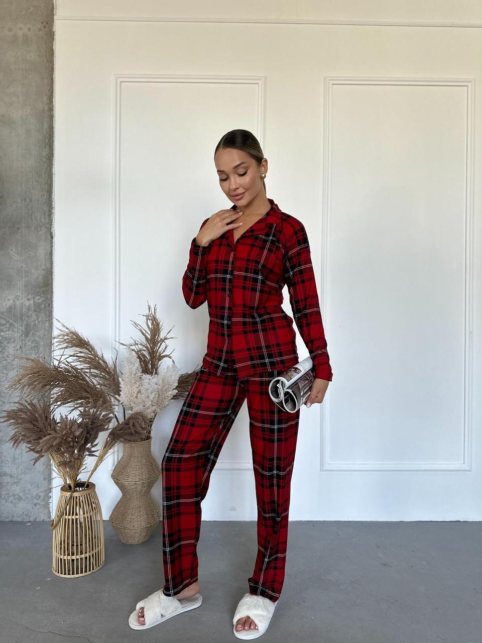 Жіноча тепла піжама з мікробайки в клітину червоно-чорна .Топ!, фото 1