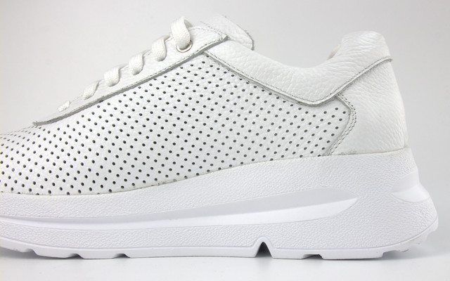 Кросівки літні білі шкіряні з перфорацією жіноче взуття великих розмірів 40 41 42 43 44 Rosso Avangard Mozza White Perf BS 2550909664 Кросівки літні білі шкіряні з перфорацією жіноче взуття великих розмірів 40 41 42 43 44 Rosso Avangard Mozza White Perf BS 2550909664