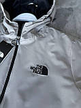 Чоловіча куртка вітровка The North Face M2370 сіра, фото 5