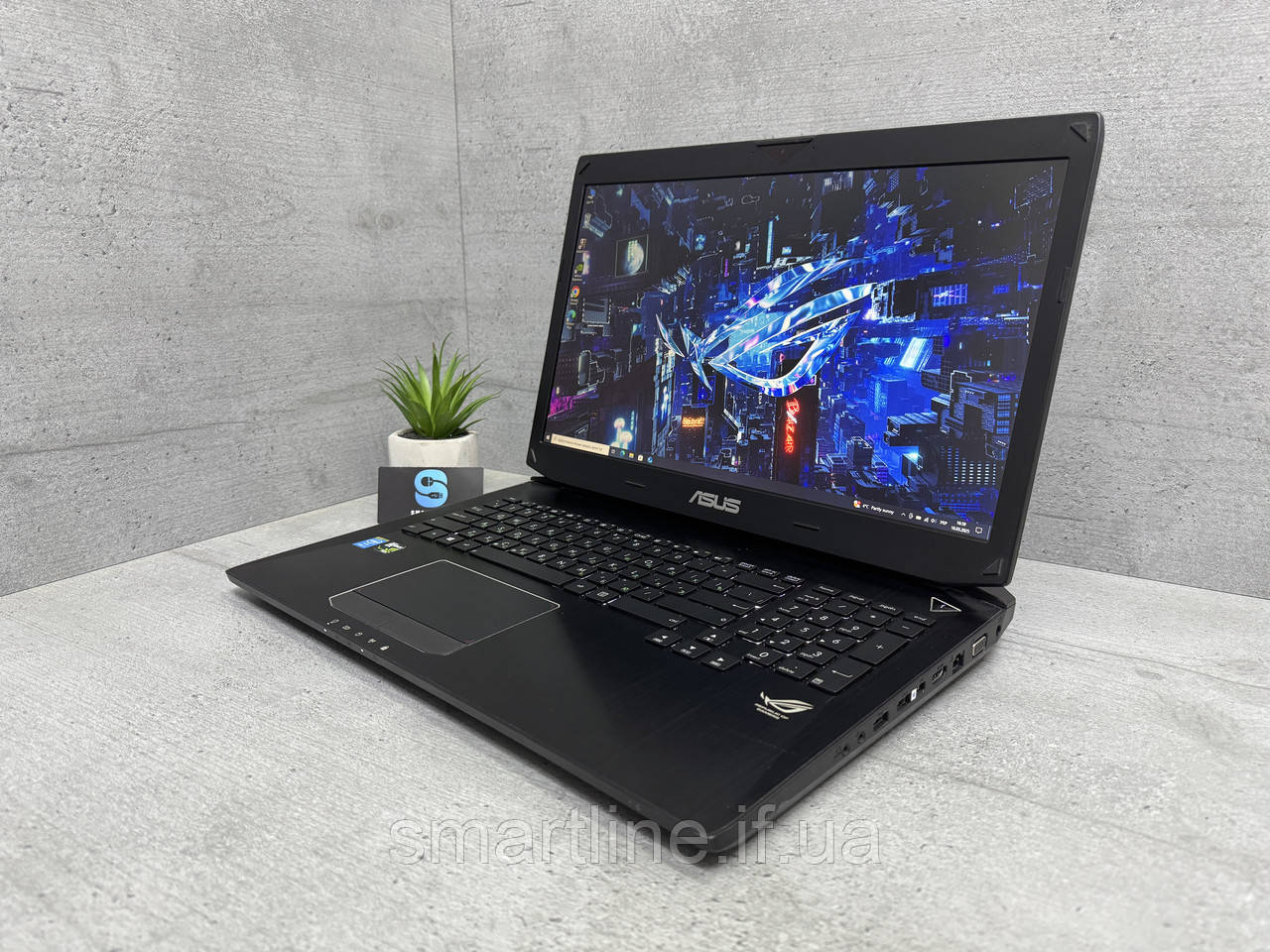 GeForce Ігровий ноутбук Asus G750J 17.3" i7-4710HQ 256gb ssd 16gb ddr3