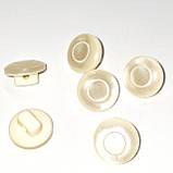 Гудзик перламутровий з малюнком на ніжці молочний 12мм, фото 3