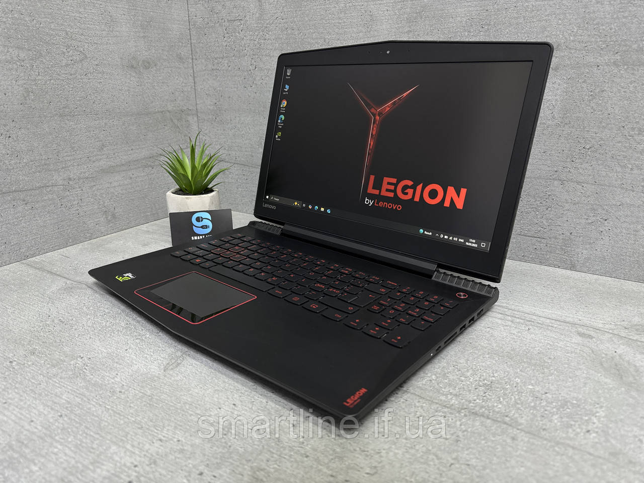I5-7300HQ Ігровий ноутбук Lenovo Y520-15 16gb ddr4 15.6" GTX 1050