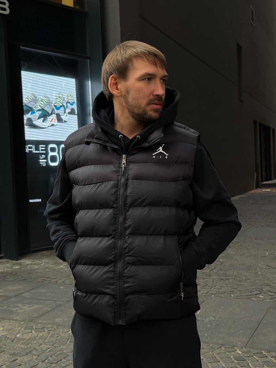 Жилетка чоловіча Air Jordan Jumpman Black Puffer Vest / CN4268-015