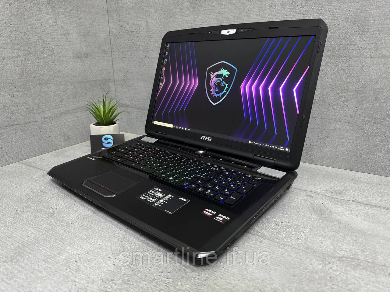 AMD Radeon Ігровий ноутбук Msi MS-176K 17.3" 12gb ddr3 FullHD ips 256gb ssd