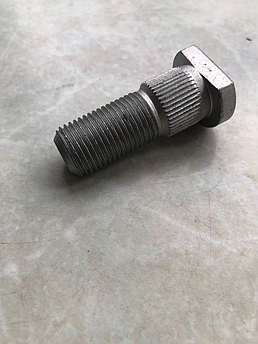 Болт колеса переднього Ford Transit 1992-2000 15"