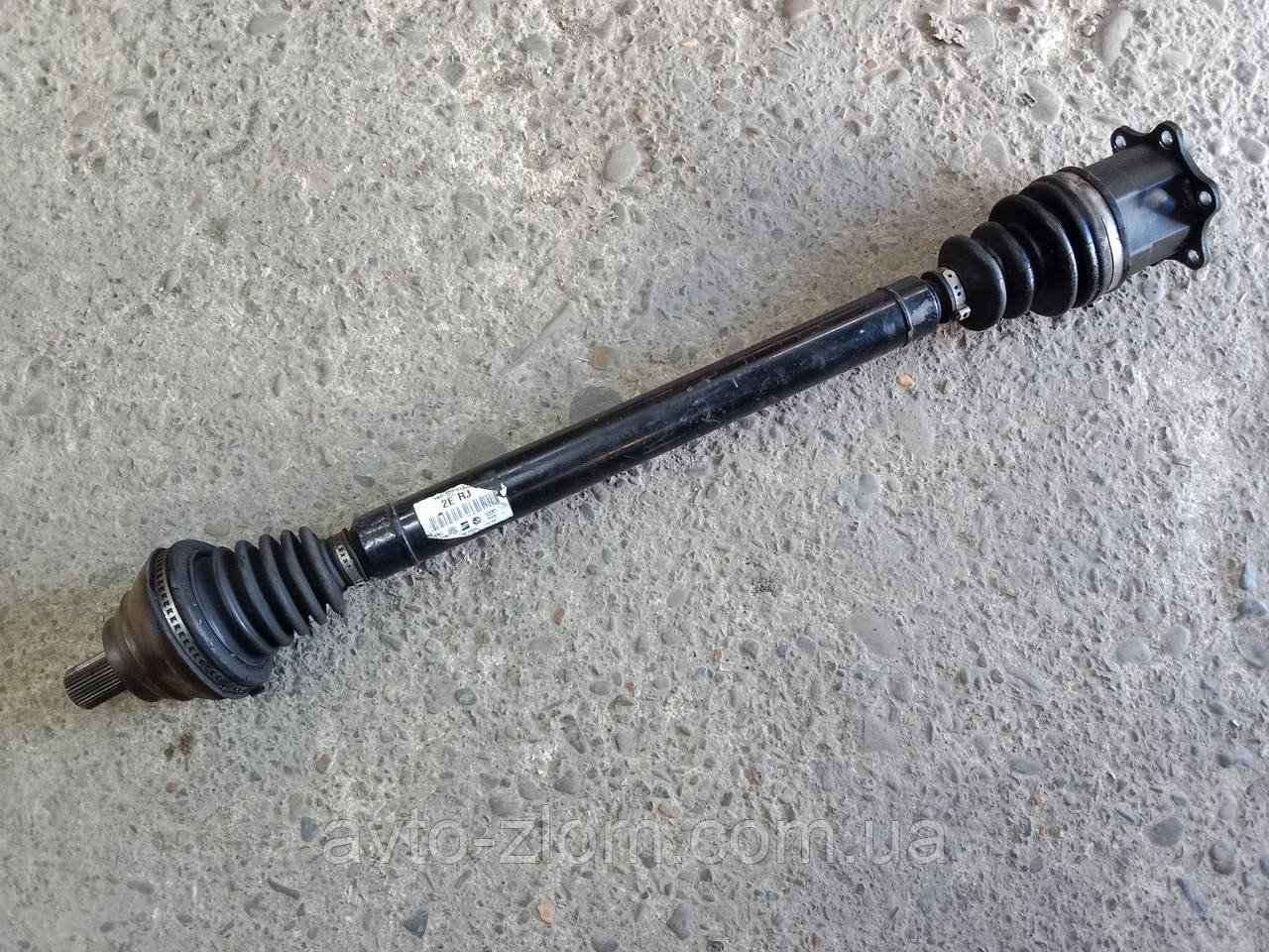 Напіввісь Volkswagen Golf 5, Touran 1.9-2.0TDI, Passat B6 2.0TDi. DSG. Права. 1K0407272ER.