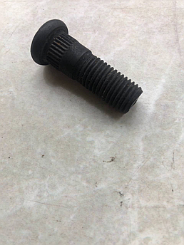 Болт колеса переднього Ford Transit 1986-2000 14"