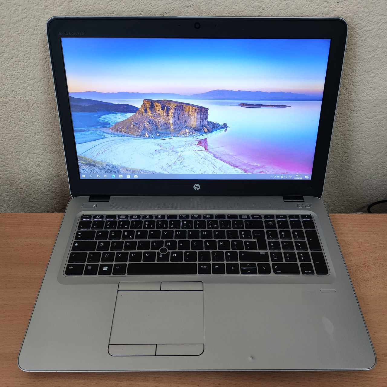 Ноутбук HP Elitebook 850 G3 15,6” 1920х1080 i5-6300U /6Gen/ 8 Gb DDR4/SSD 256Gb/ Intel HD Graphics 520 WEB CAM