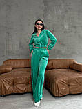 Костюм жіночий велюровий з укороченою кофтою в кольорах 8693, фото 2