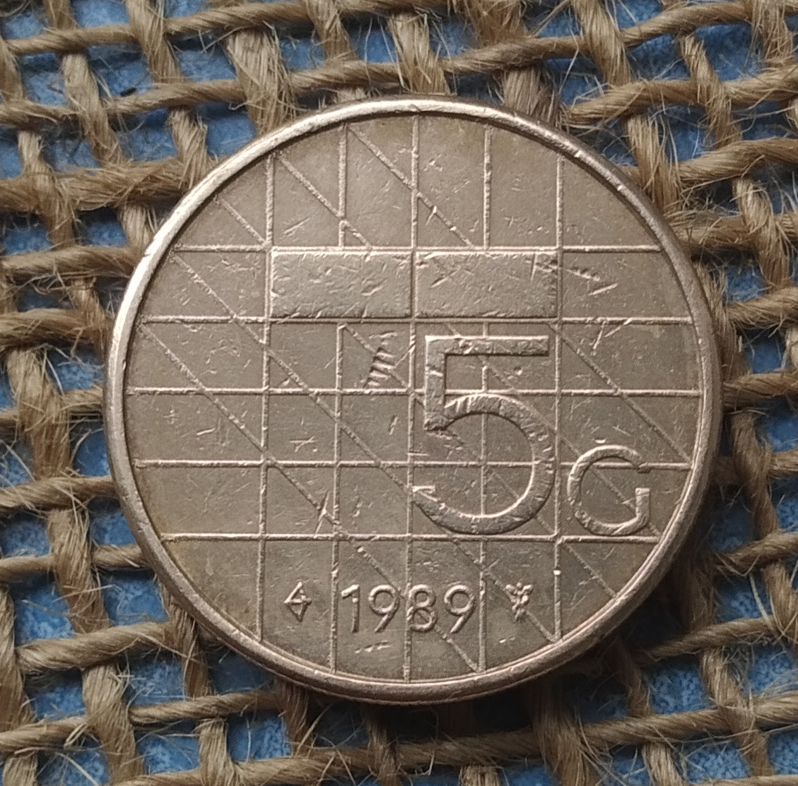 5 гульденiв 1989 року. Нiдерланди