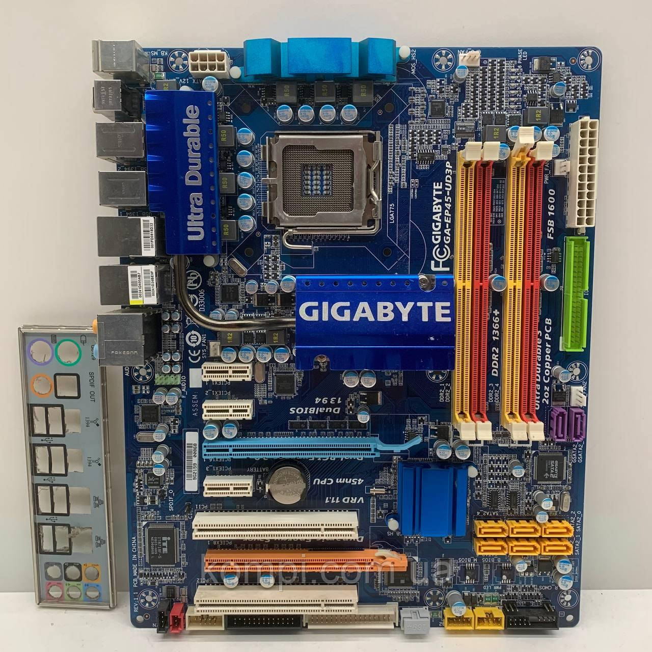Материнська плата s775 GIGABYTE GA-EP45-UD3P (Socket 775,DDR2,QUAD,P45,б/у)