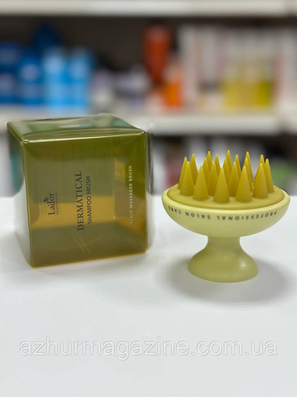 Масажер для шкіри голови Lador Dermatical Scalp Massager Shampoo Brush Olive