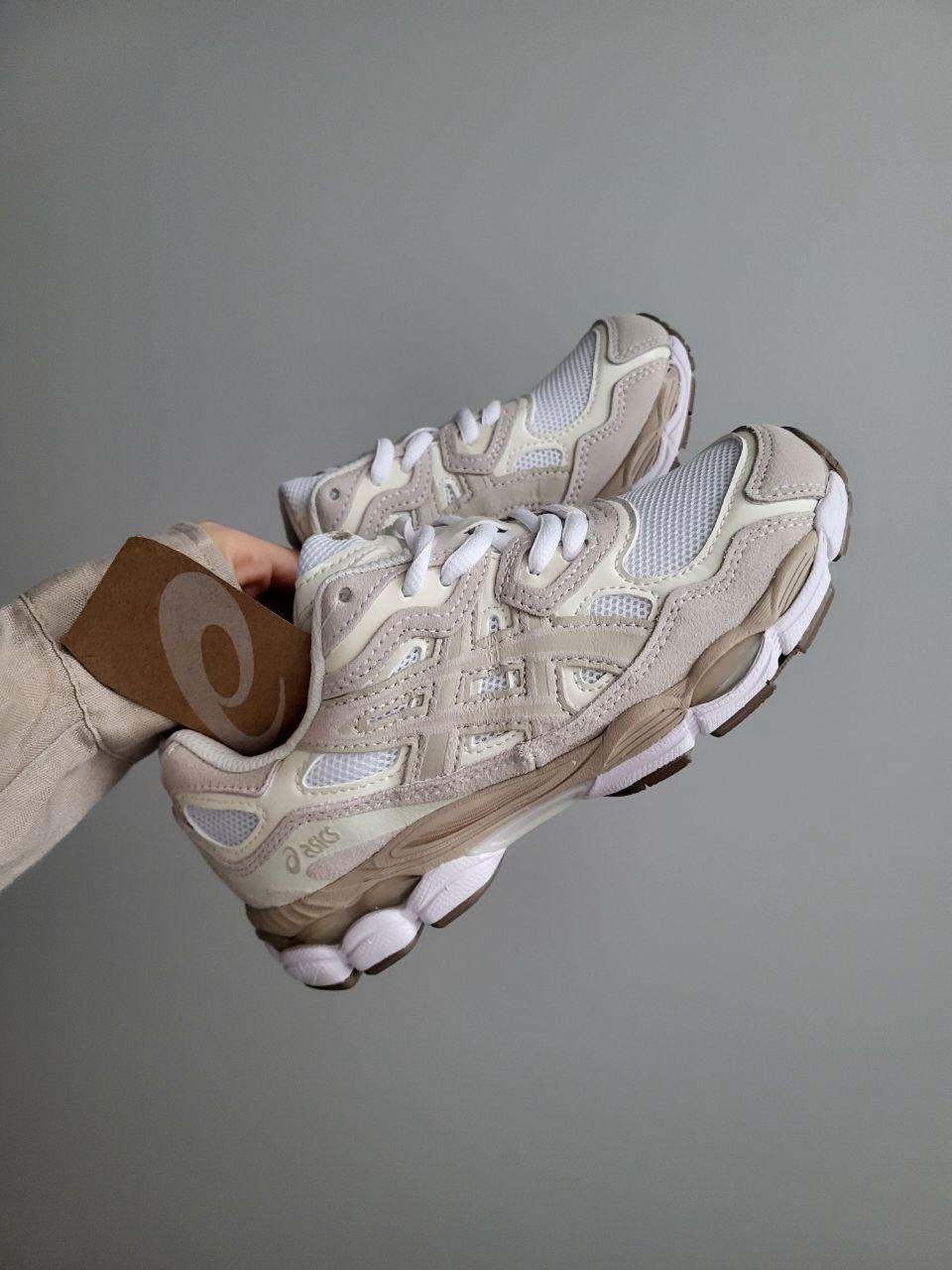 Кросівки чоловічі бежеві Asics Gel-NYC Beige (20051)