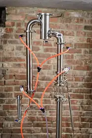 БРАЖНО-СПИРТОВІ КОЛОНИ 10