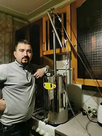 БРАЖНО-СПИРТОВІ КОЛОНИ 15