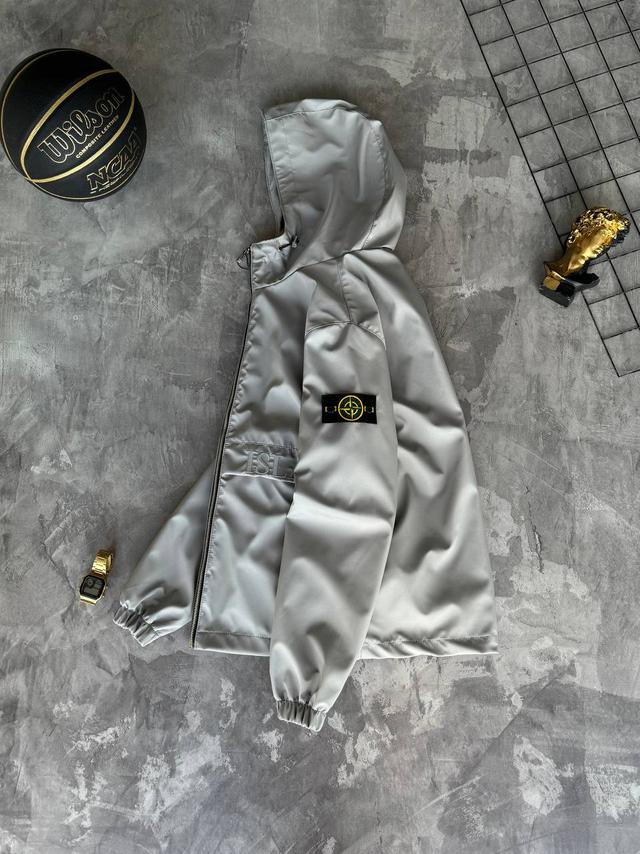 Мужская куртка ветровка Stone Island