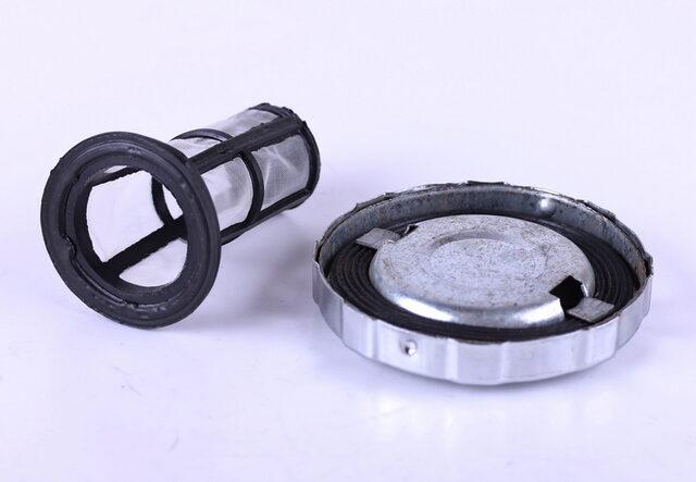 Кришка бака + сітка під потайну горловину - 190N, фото 1