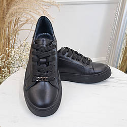 Дитячі чорні шкіряні мокасини на шнурівці