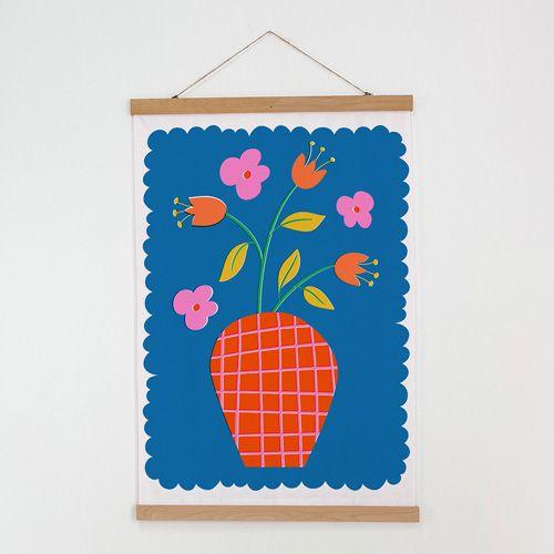 Постер тканинний на стіну Ваза з квітами на синьому тлі 60х93 см, фото 1