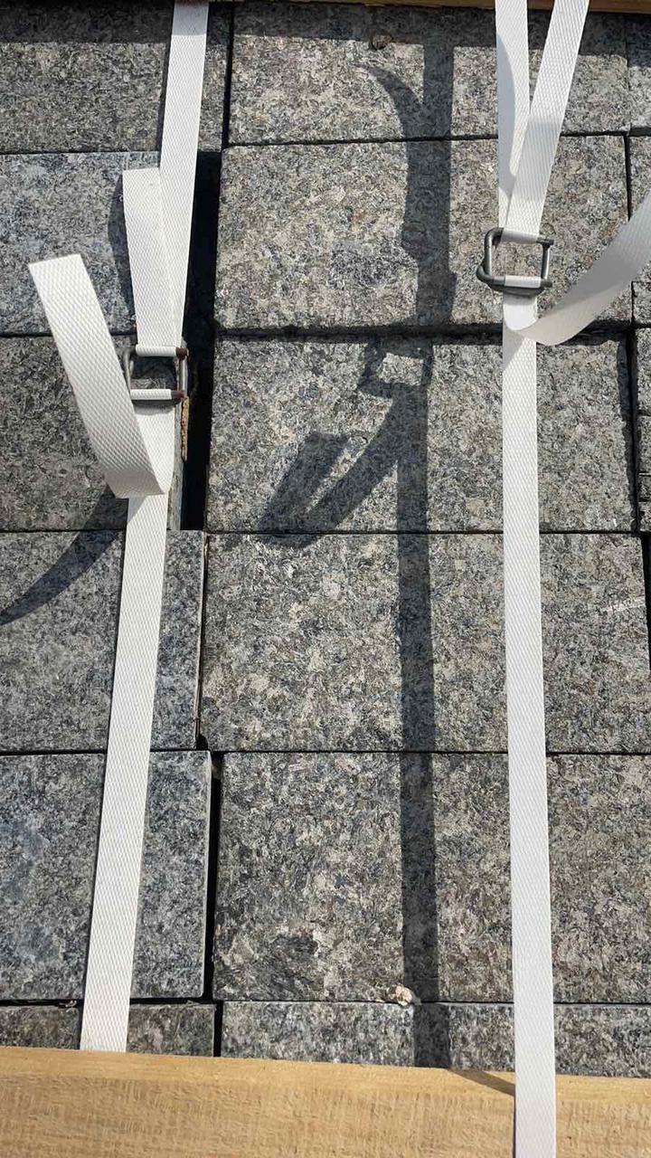 Плити мощення з лабрадориту термооброблені — преміальний камінь для площ, тротуарів і громадських просторів | Від виробника, фото 1