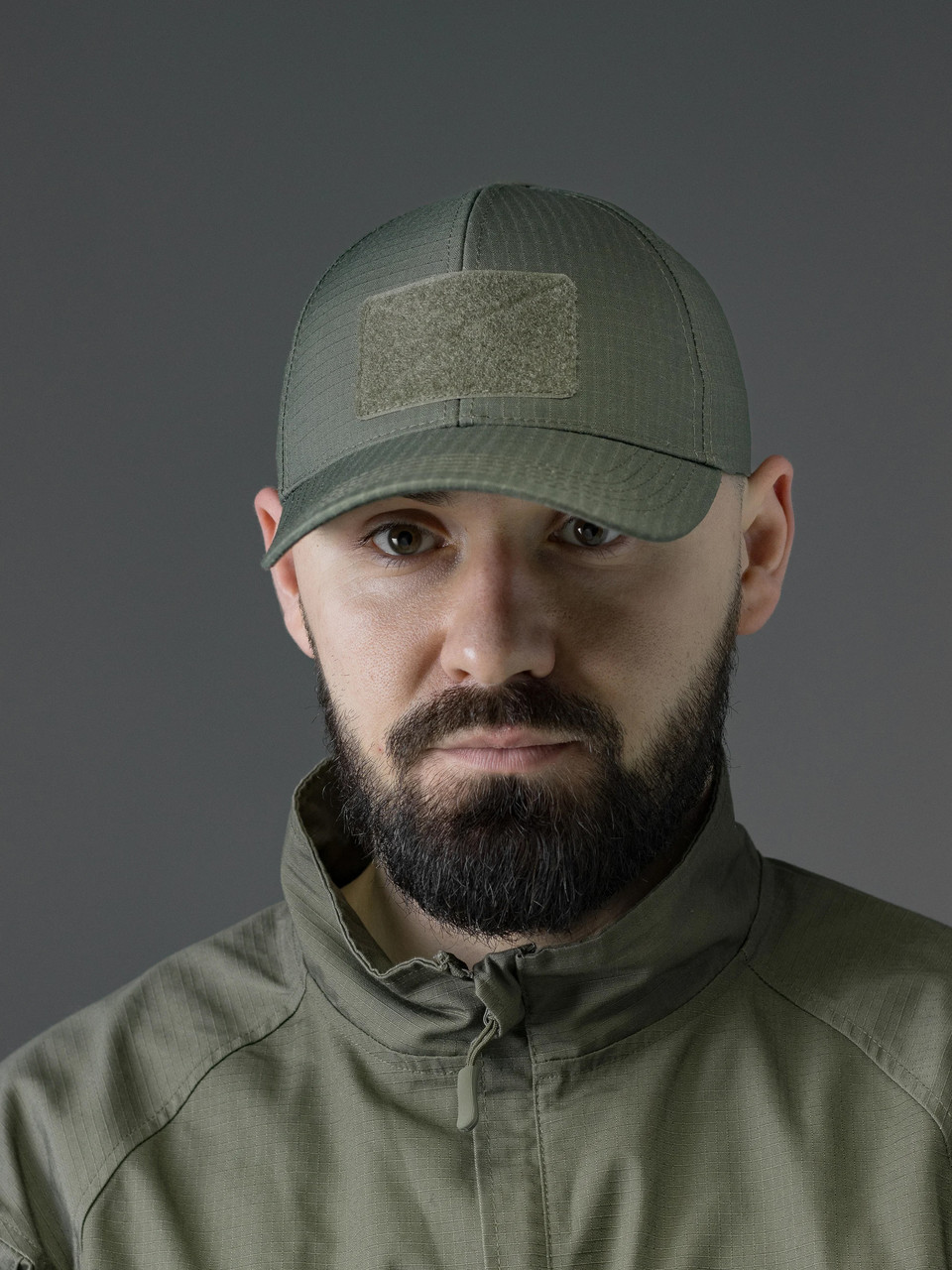 Чоловіча бейсболка хакі з велкро панеллю для патчів та шевронів