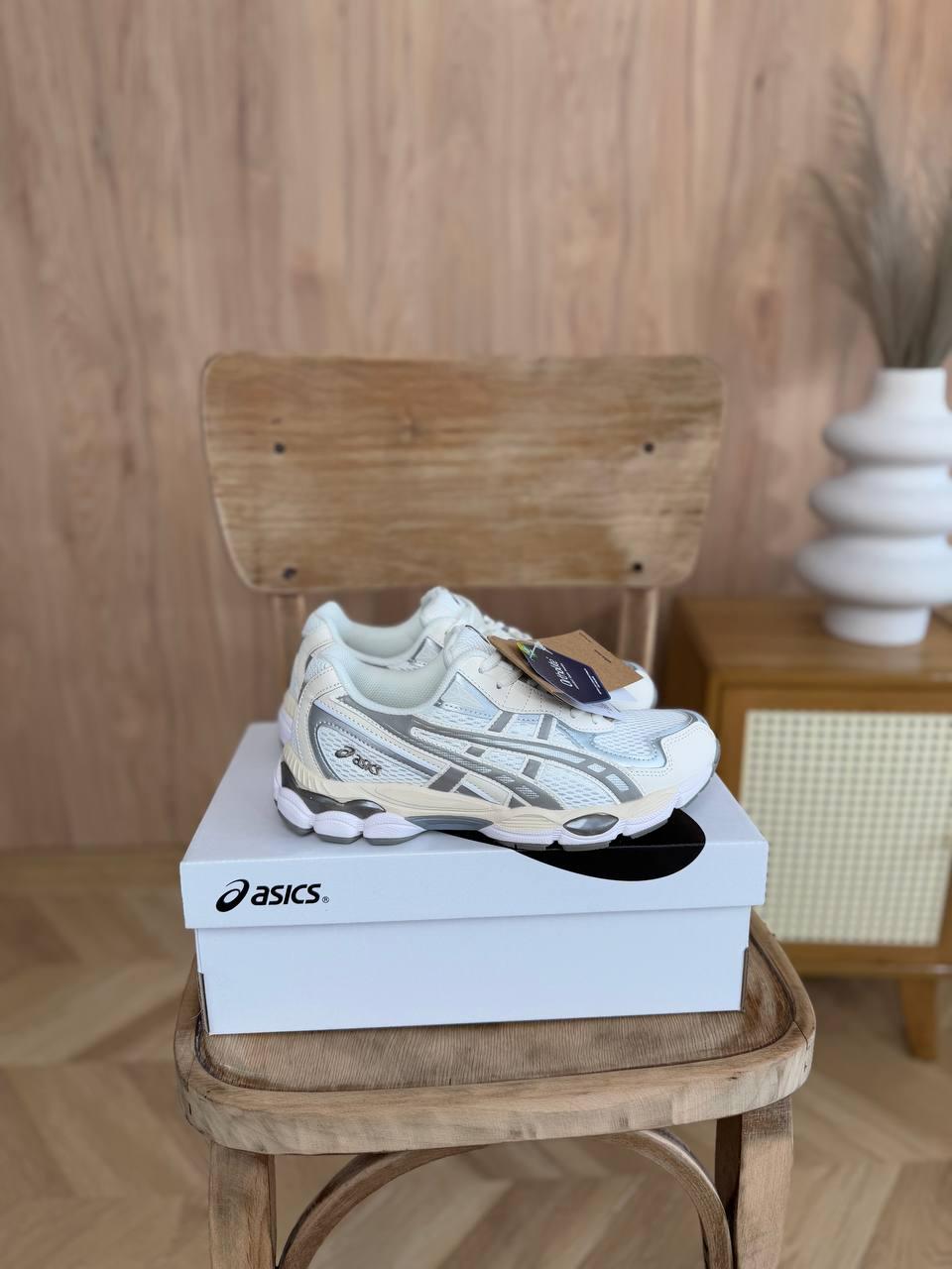 Жіночі демісезонні кросівки Asics GEL-NYC 2055 Vanilla Pale Oak (білі) спортивні кроси art0862 Асикс vkross