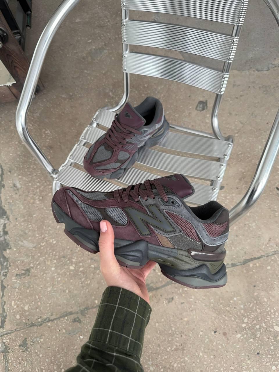 Жіночі спортивні кросівки New Balance 9060 Truffle Rich Earth (сірі з бордовим) демісезонні NB081 НБ vkross